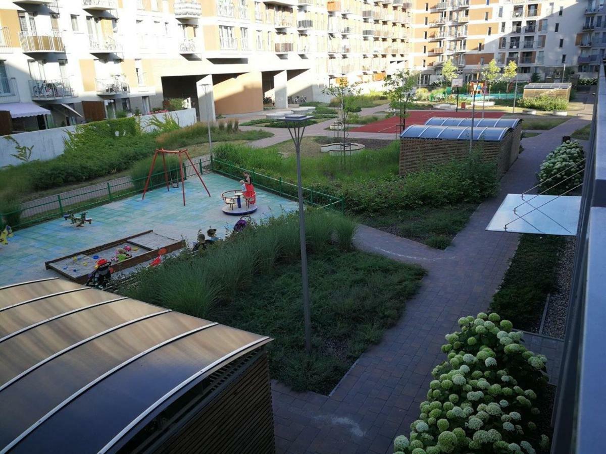 Apartament Nad Odra Z Tarasem วรอตซวาฟ ภายนอก รูปภาพ